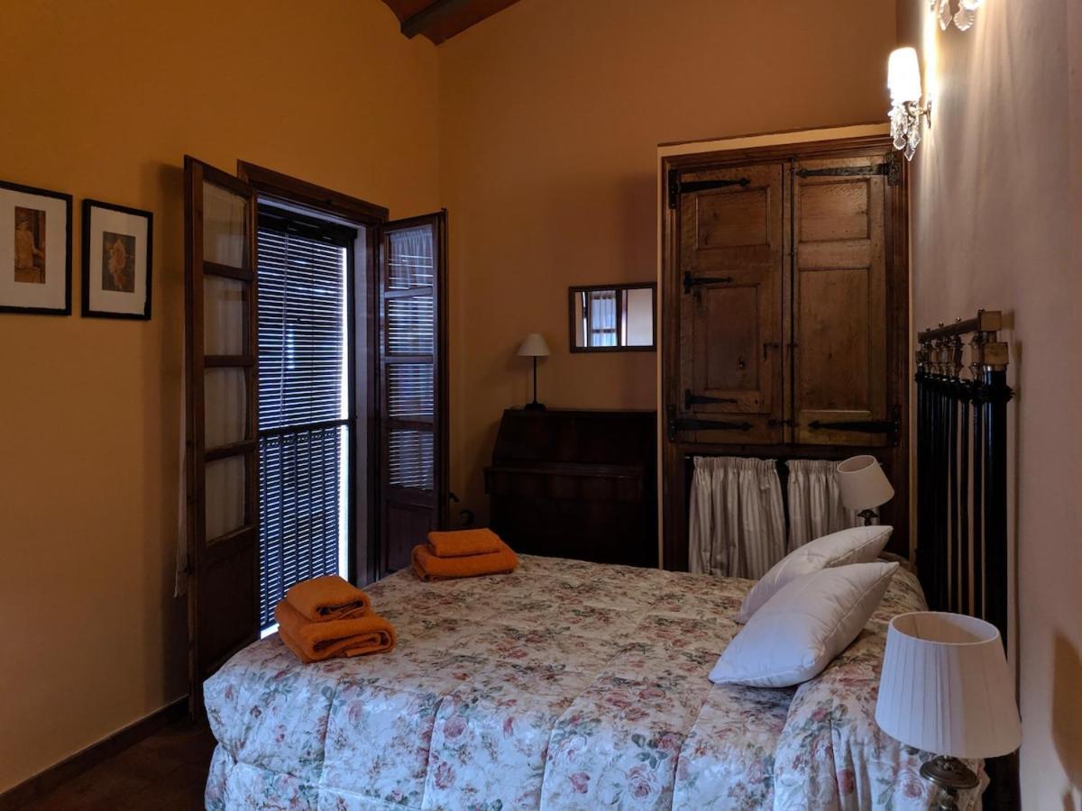 L'Academia De La Vilella Baixa Buitenkant foto