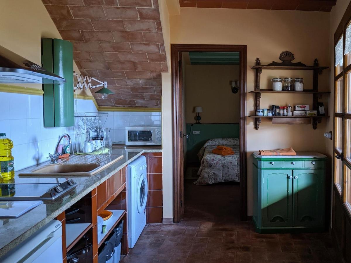 L'Academia De La Vilella Baixa Buitenkant foto